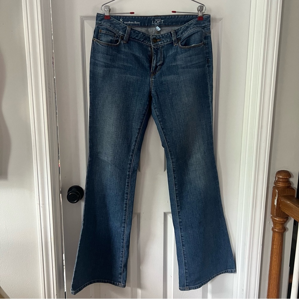 Ann Taylor Loft Modern Flare Jeans Size 8